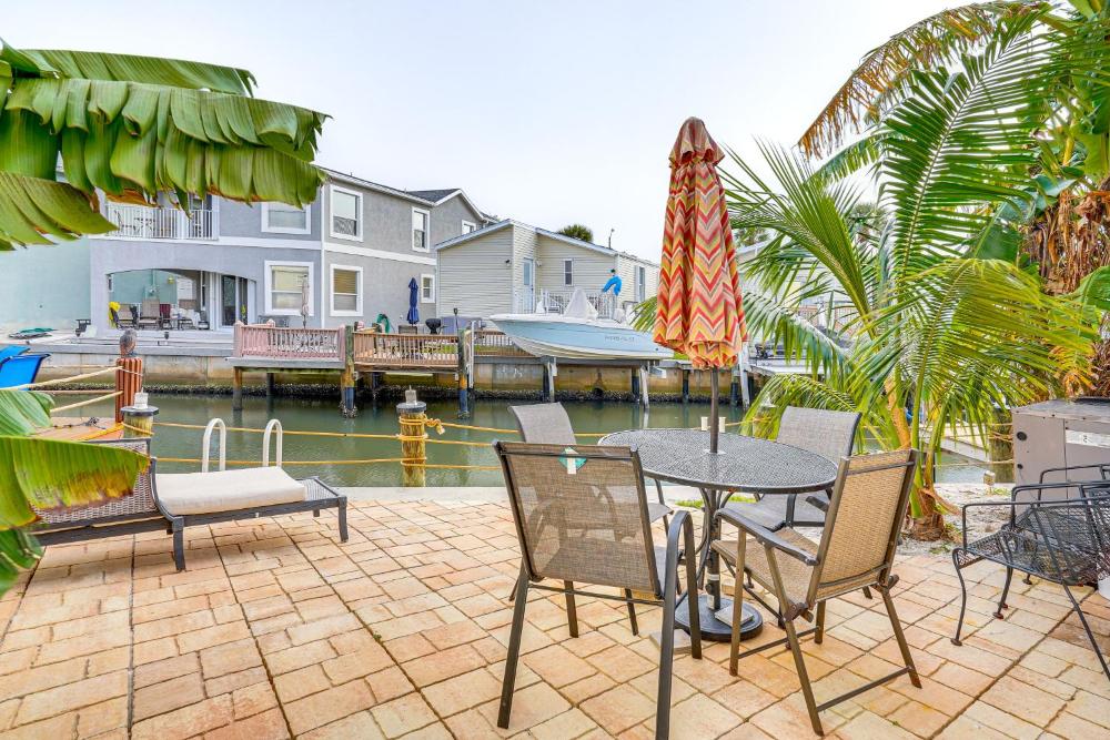 Nettles Island Vacation Rental with Resort Amenities